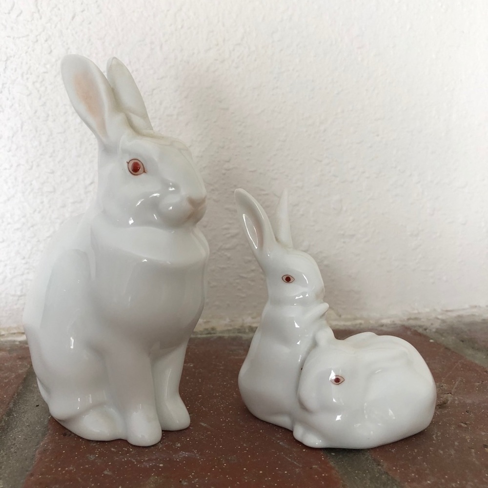 Herend White Rabbits